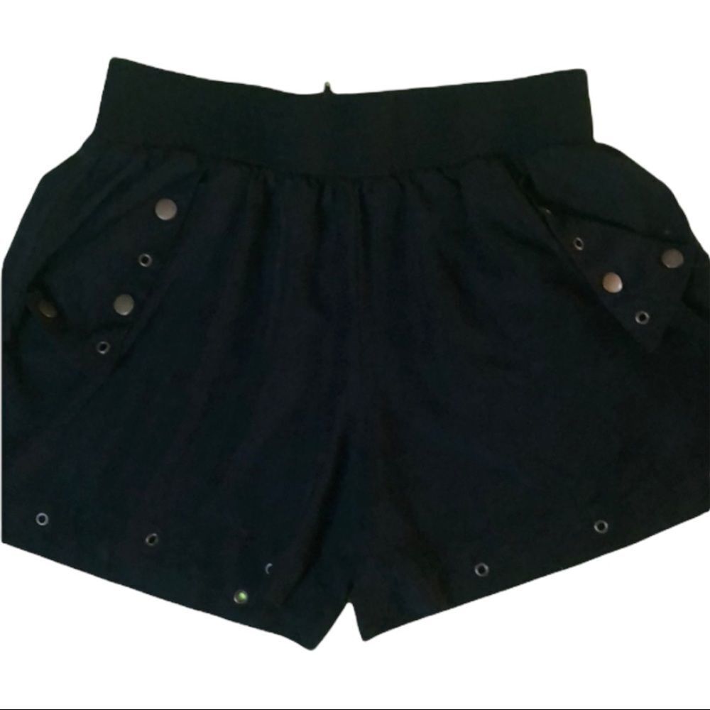 Apostrophe Black Shorts